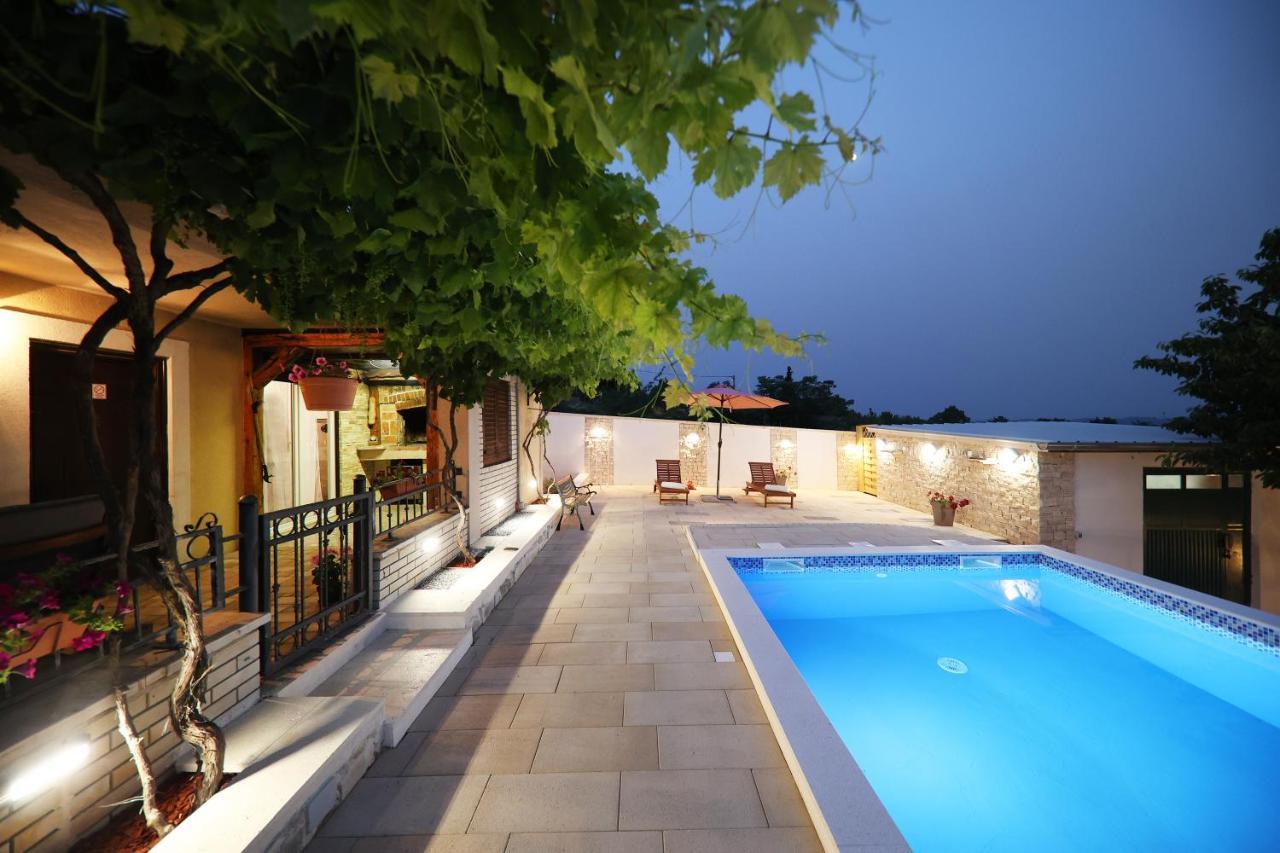 Country House Korlat Benkovac Ngoại thất bức ảnh
