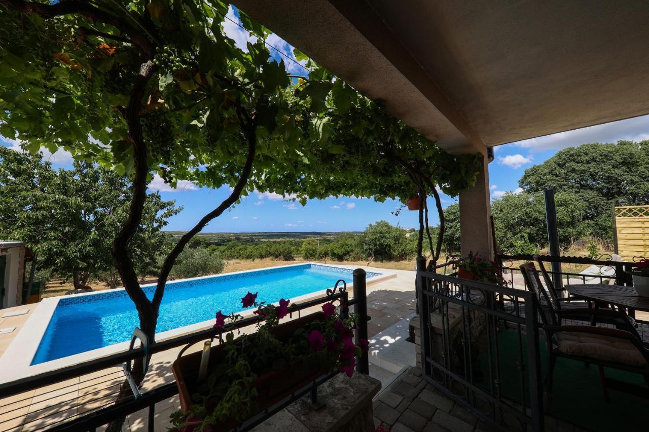 Country House Korlat Benkovac Ngoại thất bức ảnh